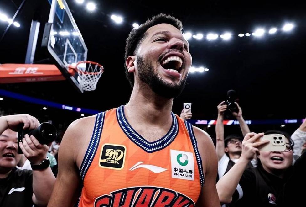 包含今晨CBA常规赛传出新动向,印第安纳步行者伤情更新,管理层表态——话题不断,训练强度明显提升的词条 包含今晨CBA常规赛传出新动向,印第安纳步行者伤情更新,管理层表态——话题不断,训练强度明显提升的词条